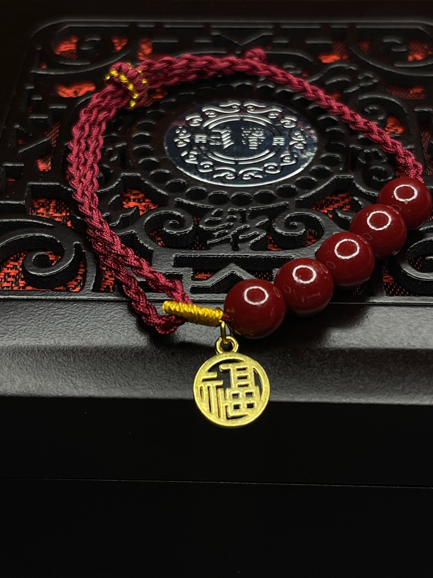 China Red String Bracelet - Peace and luck